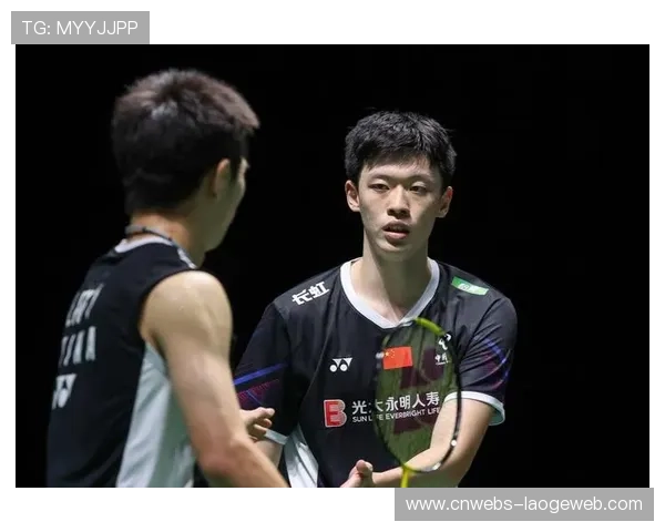 海露公开赛男双半决赛决胜局激烈拼搏,最终以24-22险胜 海露公开赛男双半决赛决胜局激烈拼搏,最终以24-22险胜