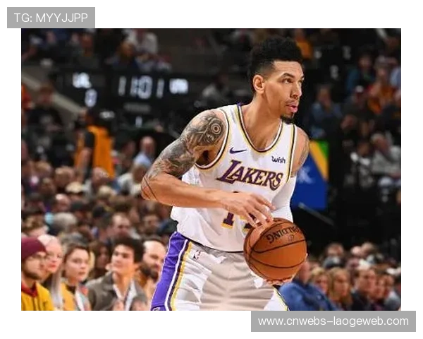 黄蜂背靠背作战劣势，爵士主场优势明显